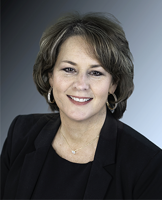 professional headshot of Stacy Smith